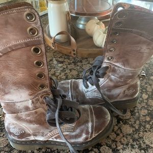 Dr Martens Boots